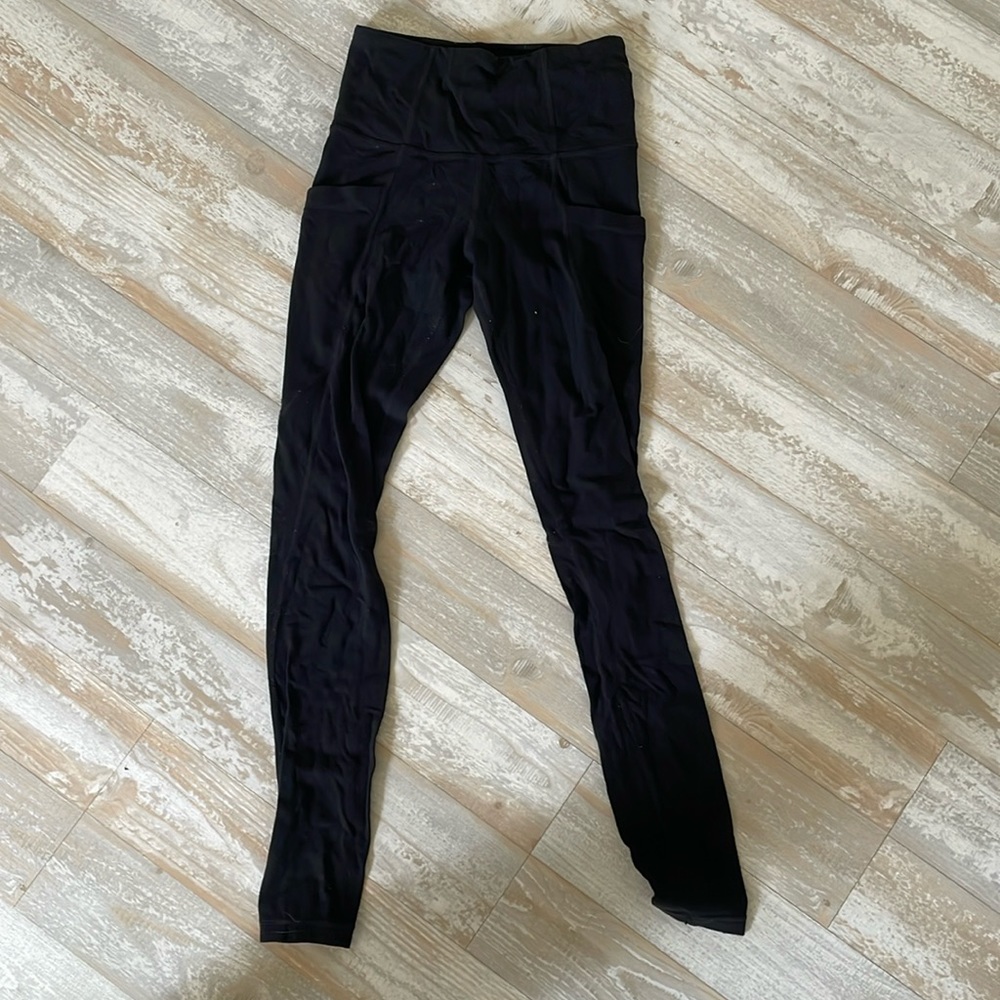 Athleta: Black Leggings